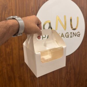 4 CUPCAKE BOX WITH HANDLE - WHITE